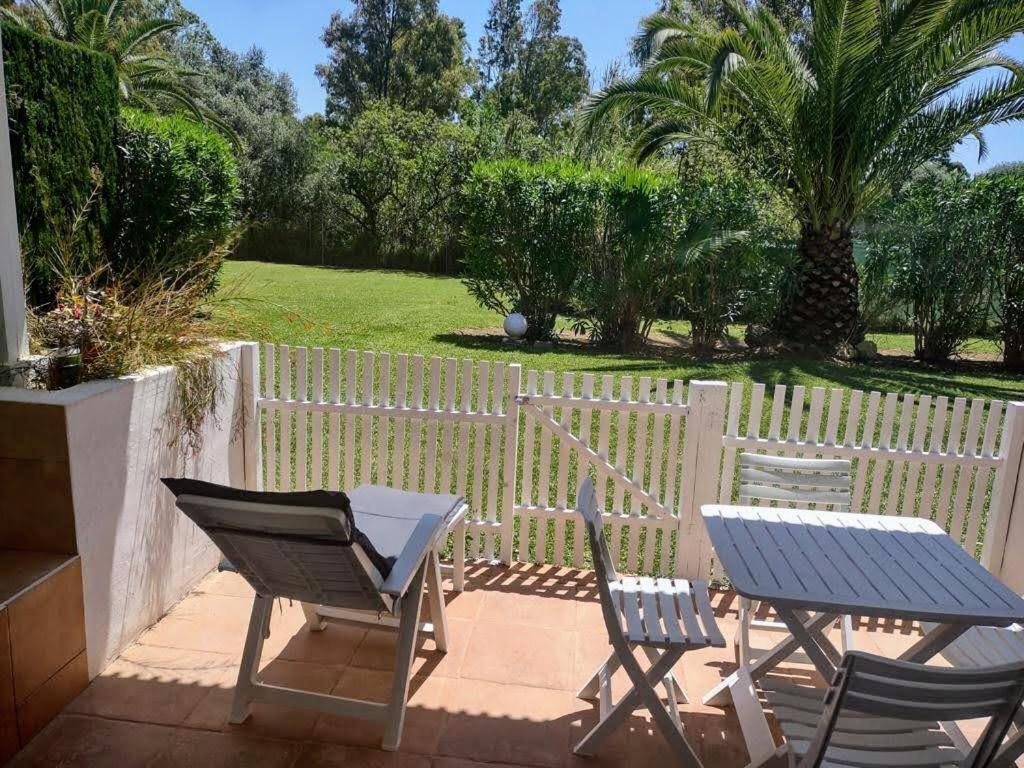 Puerto Banus Apartment Near Beachfront, Big Sunny Terrace, Pool, Tennis Court, Parking & Movies Projector Marbella Bagian luar foto