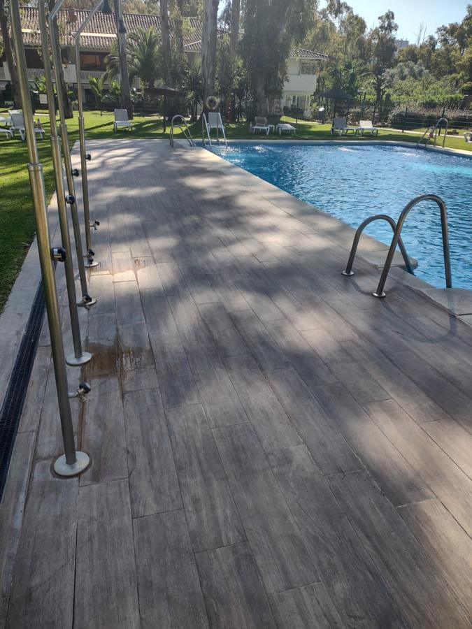 Puerto Banus Apartment Near Beachfront, Big Sunny Terrace, Pool, Tennis Court, Parking & Movies Projector Marbella Bagian luar foto
