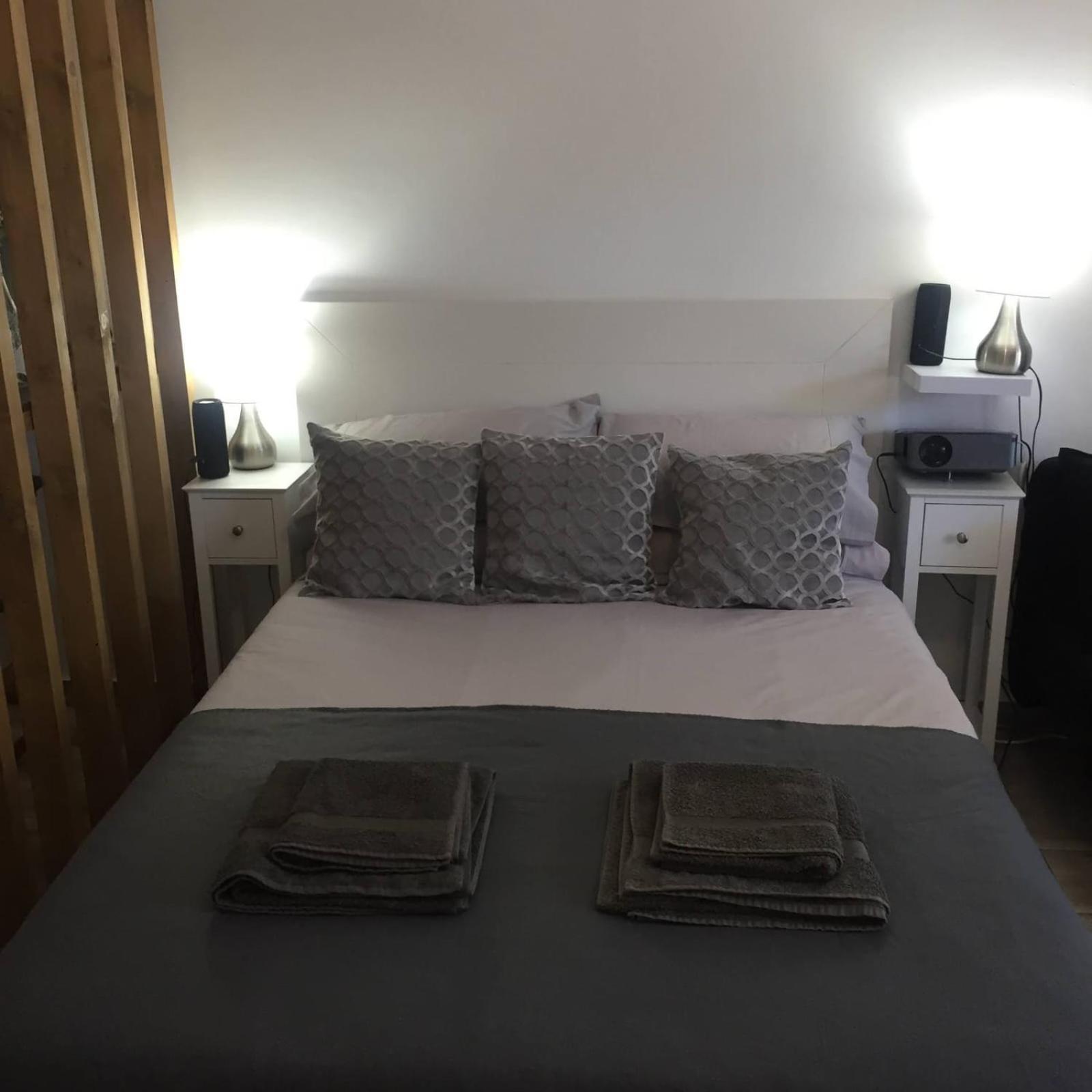 Puerto Banus Apartment Near Beachfront, Big Sunny Terrace, Pool, Tennis Court, Parking & Movies Projector Marbella Bagian luar foto